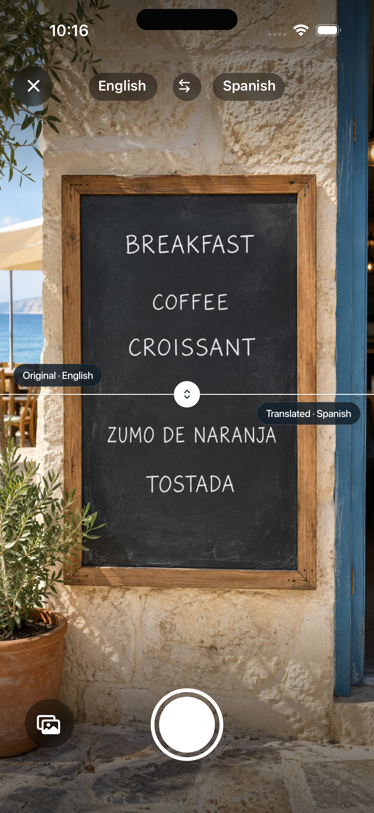 Offlinguo’s camera controls with the supplied breakfast-menu comparison, English above and Spanish below